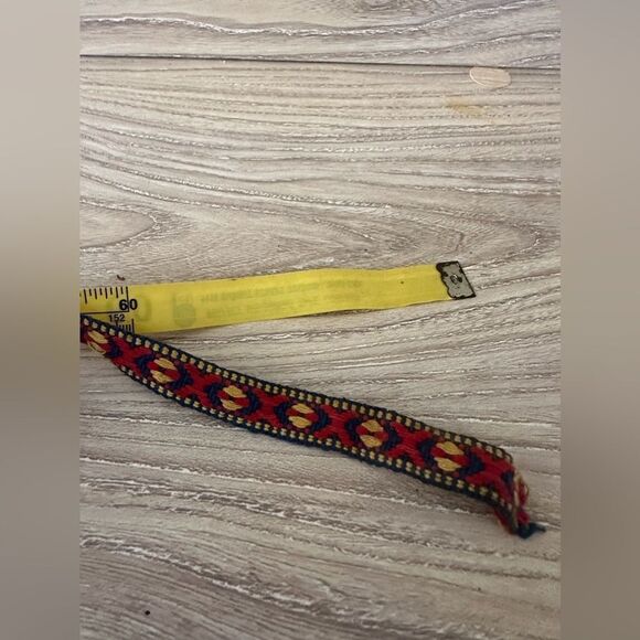 Vintage embroidered ribbon - Picture 3 of 3